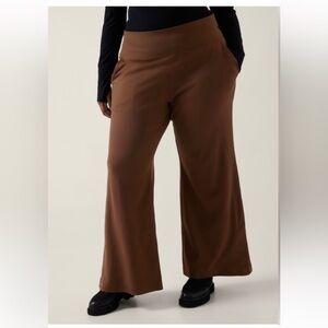 ATHLETA Women's Venice Flare Pant Size 2X In Mahogany